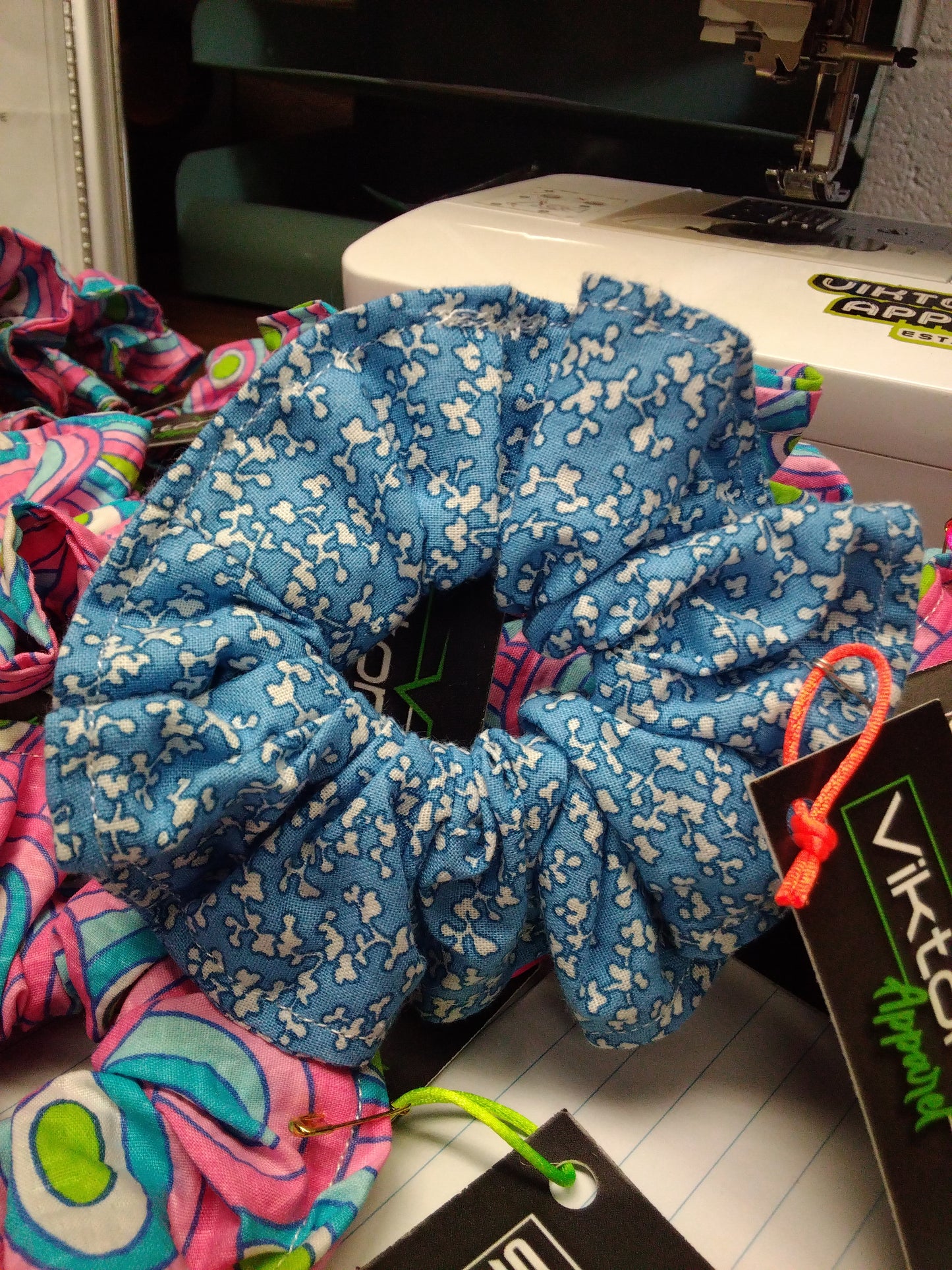 Snow (REGULAR) Scrunchie