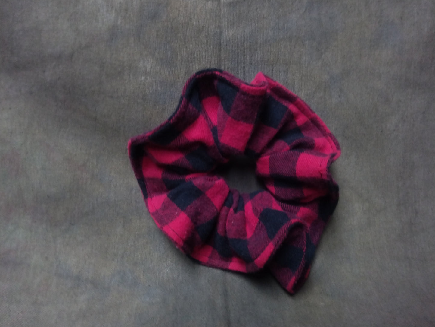 Black/Red Flannel (REGULAR) Scrunchie