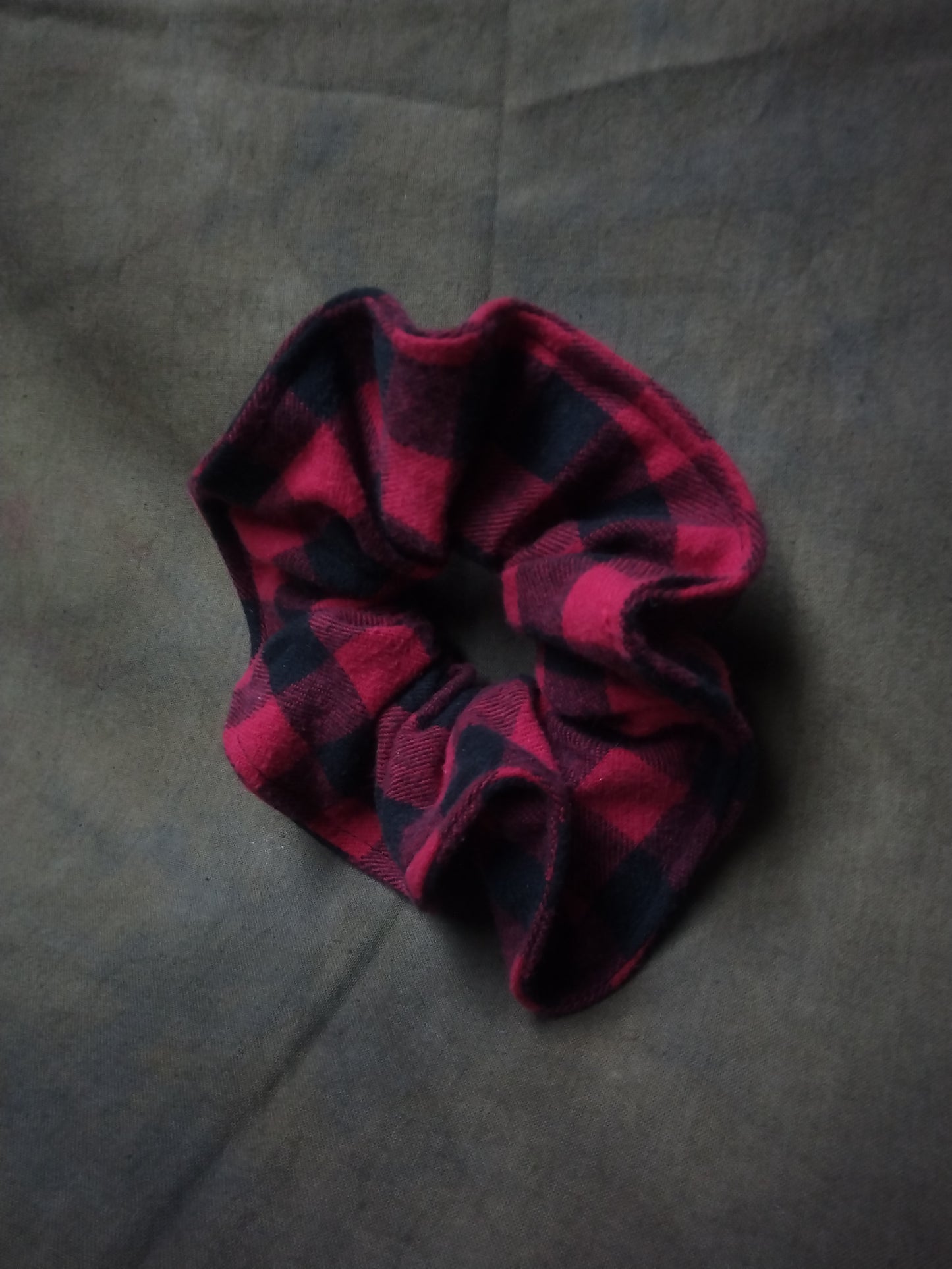 Black/Red Flannel (REGULAR) Scrunchie