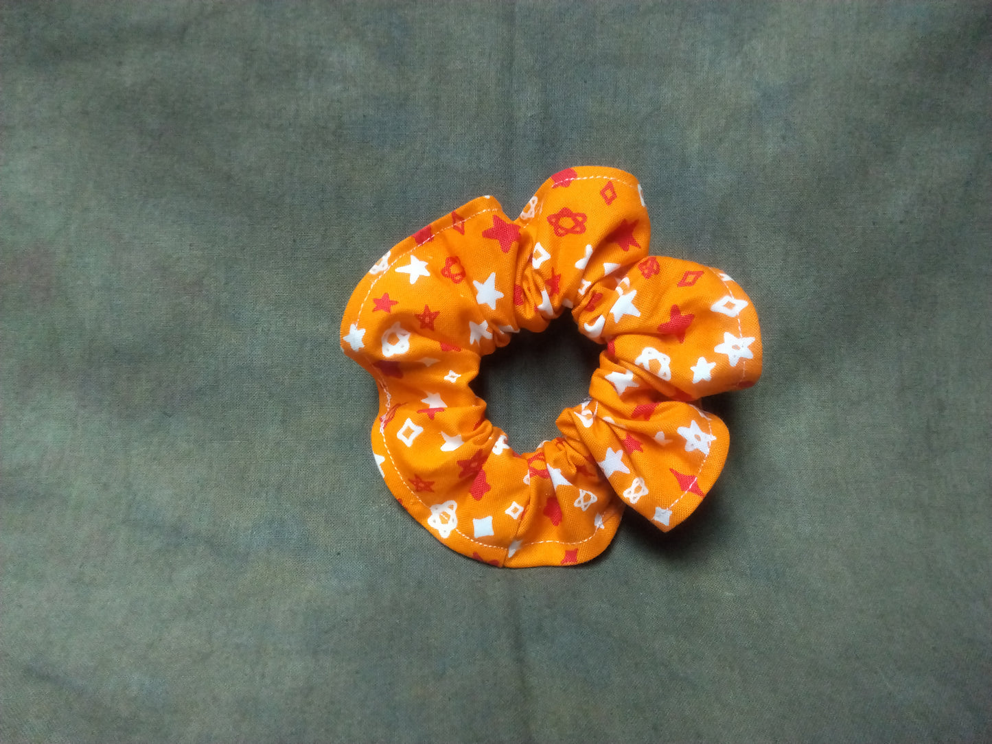 Orange Stars (GLOW IN THE DARK) (REGULAR) Scrunchie